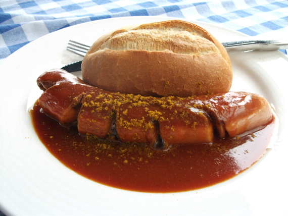 The-Gay-Guide-Network-Currywurst