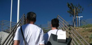 The-Gay-Guide-Network-Palm-Springs-Desert-Hills-Premium-Outlet